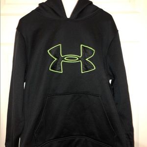 ‼️Youth Under Armour hoodie jacket‼️